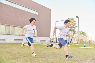 陸上部の部活の様子